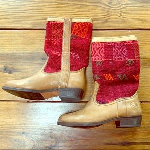 Kindred Kiboots! Women’s size 8.5